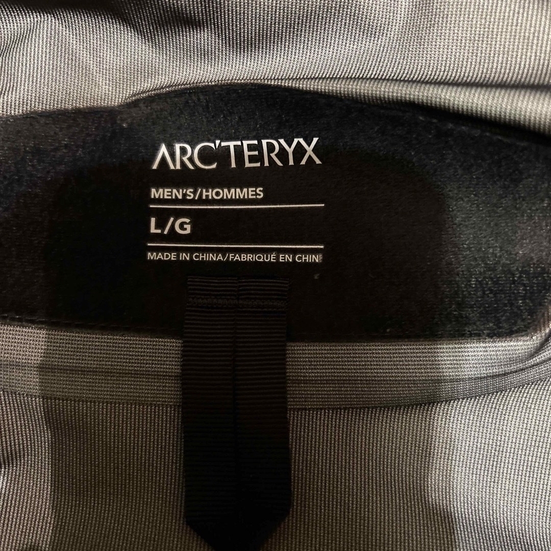 ARC'TERYX - 【廃盤モデル】 Lサイズ ARC'TERYX BETA LT JACKET ARC'TERYX - 【廃盤モデル】 Lサイズ ARC'TERYX BETA LT JACKET