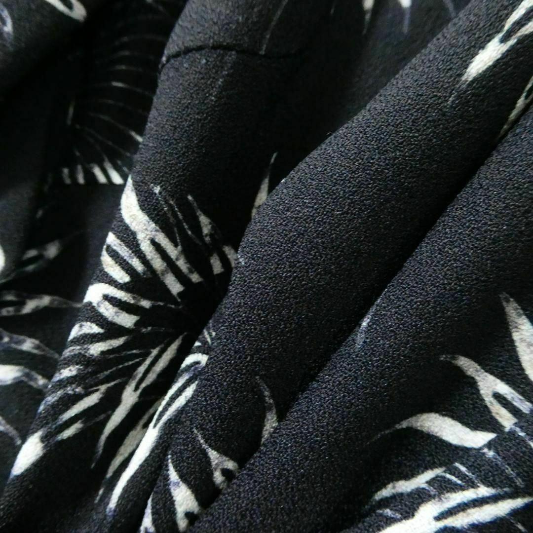 美品 MARNI 総柄 シフォン シルクミックス モックネック 長袖 美品 MARNI 総柄 シフォン シルクミックス モックネック 長袖