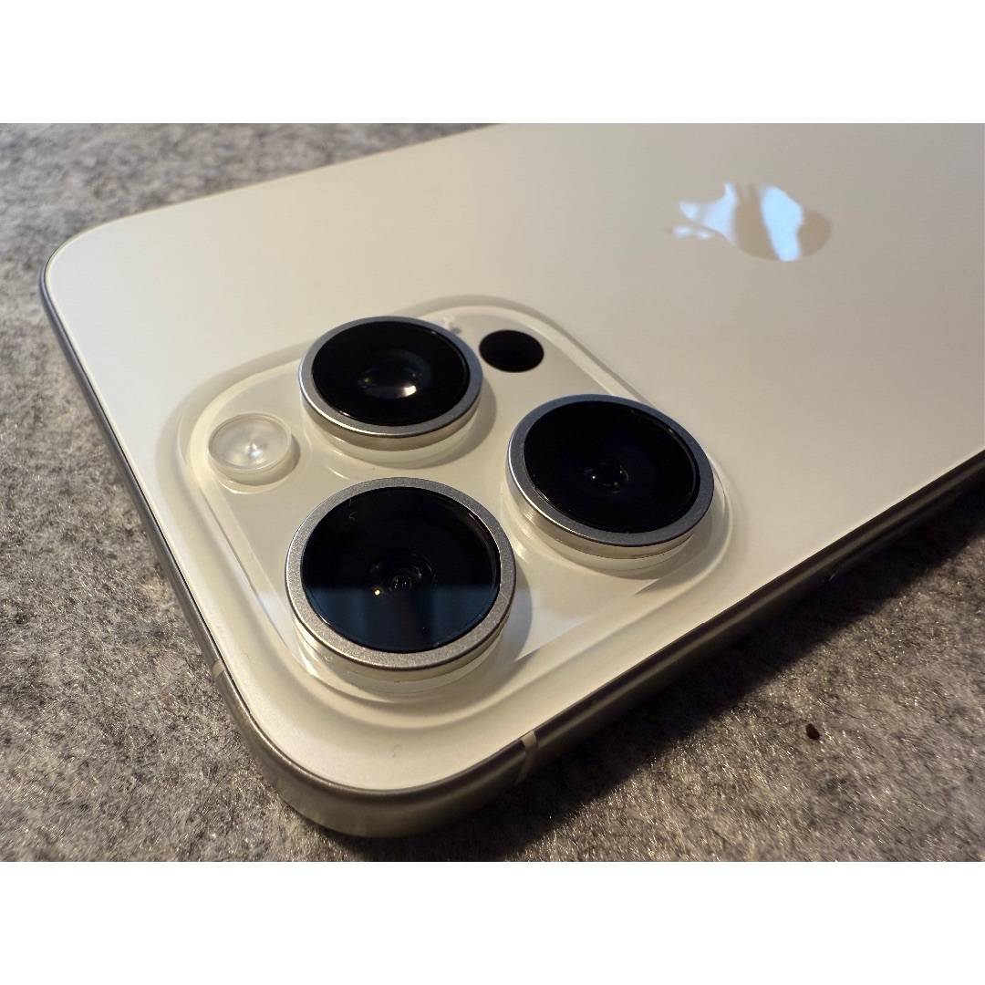 iPhone15 pro max 256GB/ホワイトチタニウム SIMフリー iPhone15 pro max 256GB/ホワイトチタニウム SIMフリー