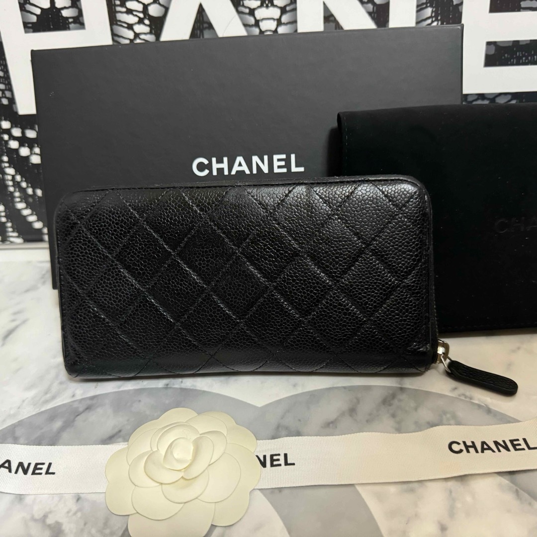 CHANEL - CHANEL 長財布 マトラッセ キャビアスキン 黒 ラウンド CHANEL - CHANEL 長財布 マトラッセ キャビアスキン 黒 ラウンド