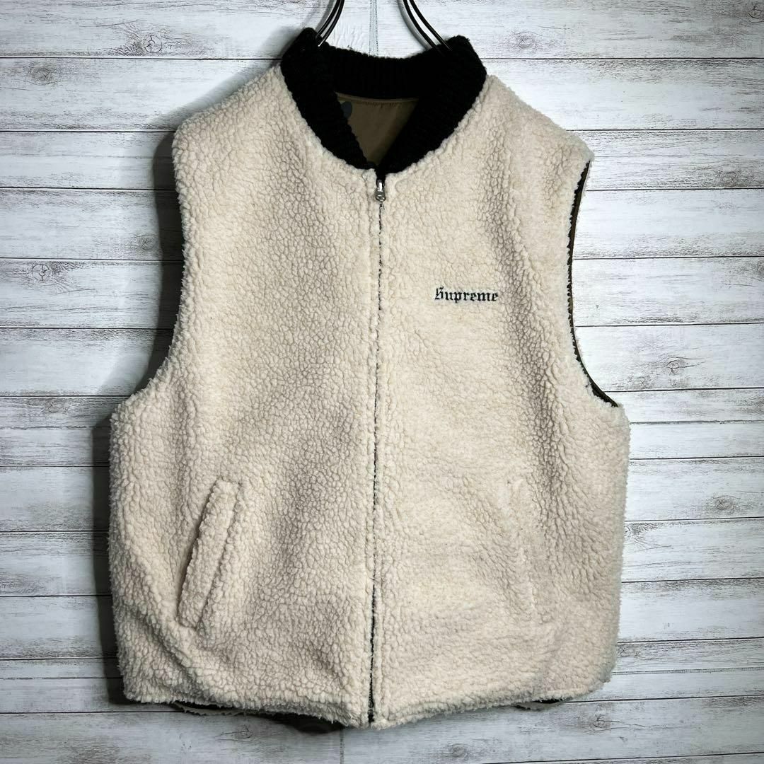 入手困難!!】シュプリーム ✈︎リバーシブル 迷彩 刺繍 ボア ベスト 入手困難!!】シュプリーム ✈︎リバーシブル 迷彩 刺繍 ボア ベスト