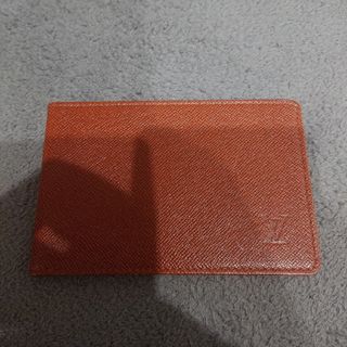 LOUIS VUITTON(名刺入れ/定期入れ ・ ブラウン/茶色系)の LOUIS VUITTON(名刺入れ/定期入れ ・ ブラウン/茶色系)の