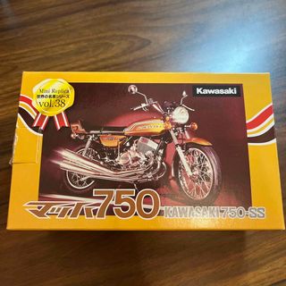 カワサキ - kawasaki カワサキ w800 燃料タンク 超美品の通販 カワサキ - kawasaki カワサキ w800 燃料タンク 超美品の通販