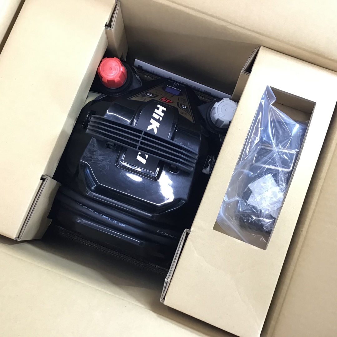 未使用品(店頭展示品)】☆ハイコーキ(HIKOKI ※旧:日立工機) 高圧 未使用品(店頭展示品)】☆ハイコーキ(HIKOKI ※旧:日立工機) 高圧