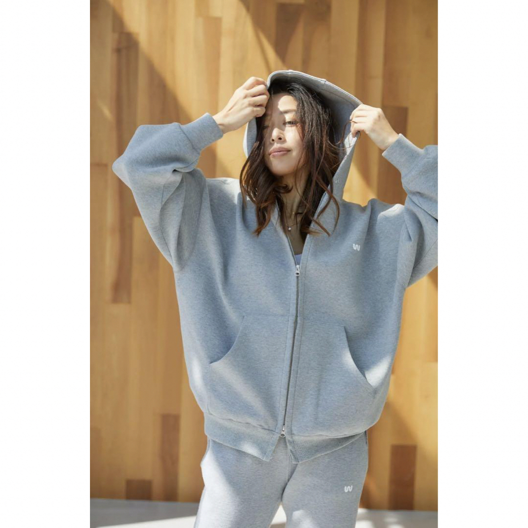 完売☆ワーシー WERTHY 野沢和香 SWEAT HOODIE パーカー 完売☆ワーシー WERTHY 野沢和香 SWEAT HOODIE パーカー