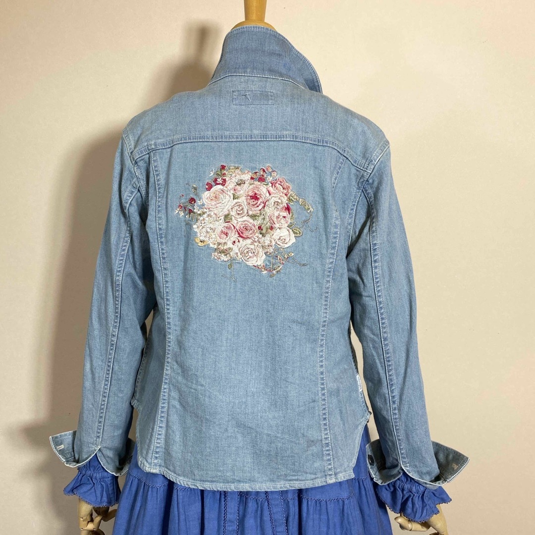 PINK HOUSE - ピンクハウス 薔薇ブーケ刺繍入り シャツ PINK HOUSE - ピンクハウス 薔薇ブーケ刺繍入り シャツ