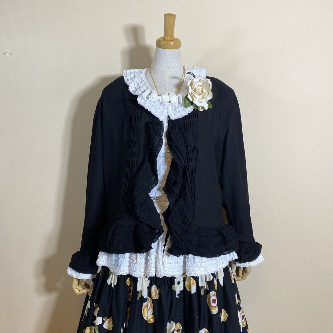 カネコイサオ🖤定価46,200円極上ポリエステルジョーゼットの カネコイサオ🖤定価46,200円極上ポリエステルジョーゼットの