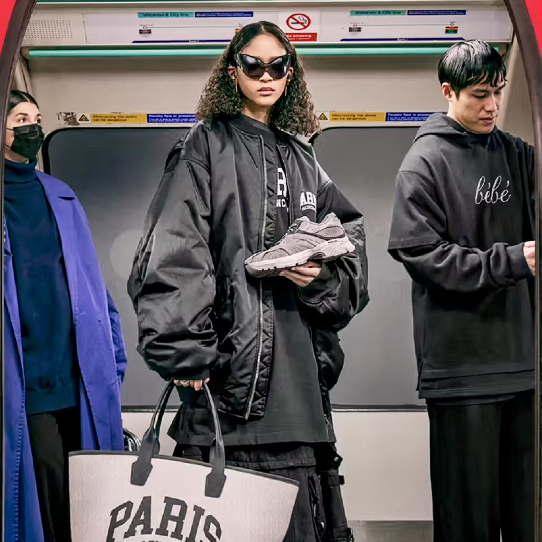 BALENCIAGA - BALENCIAGA PARIS city series MA-1 bomberの通販 BALENCIAGA - BALENCIAGA PARIS city series MA-1 bomberの通販