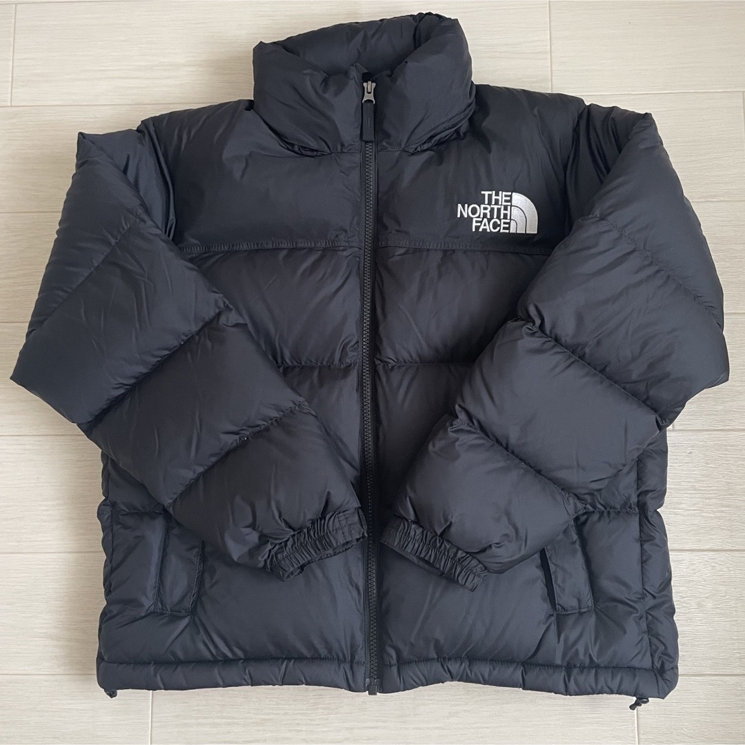 THE NORTH FACE ショートヌプシダウンジャケット THE NORTH FACE ショートヌプシダウンジャケット