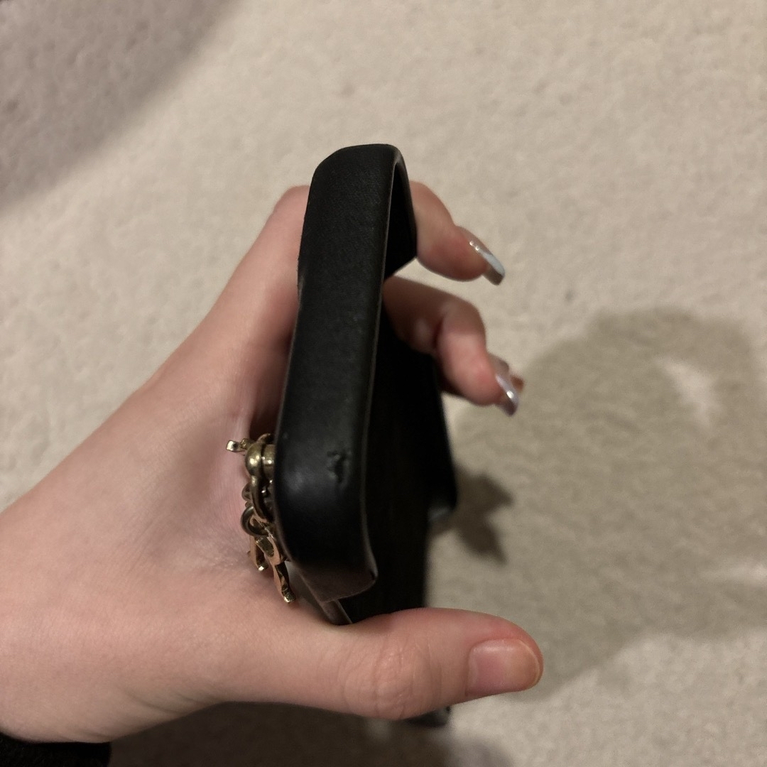 Dior - Dior スマホケース 黒 iPhone13の通販 by かわいいお洋服 Dior - Dior スマホケース 黒 iPhone13の通販 by かわいいお洋服