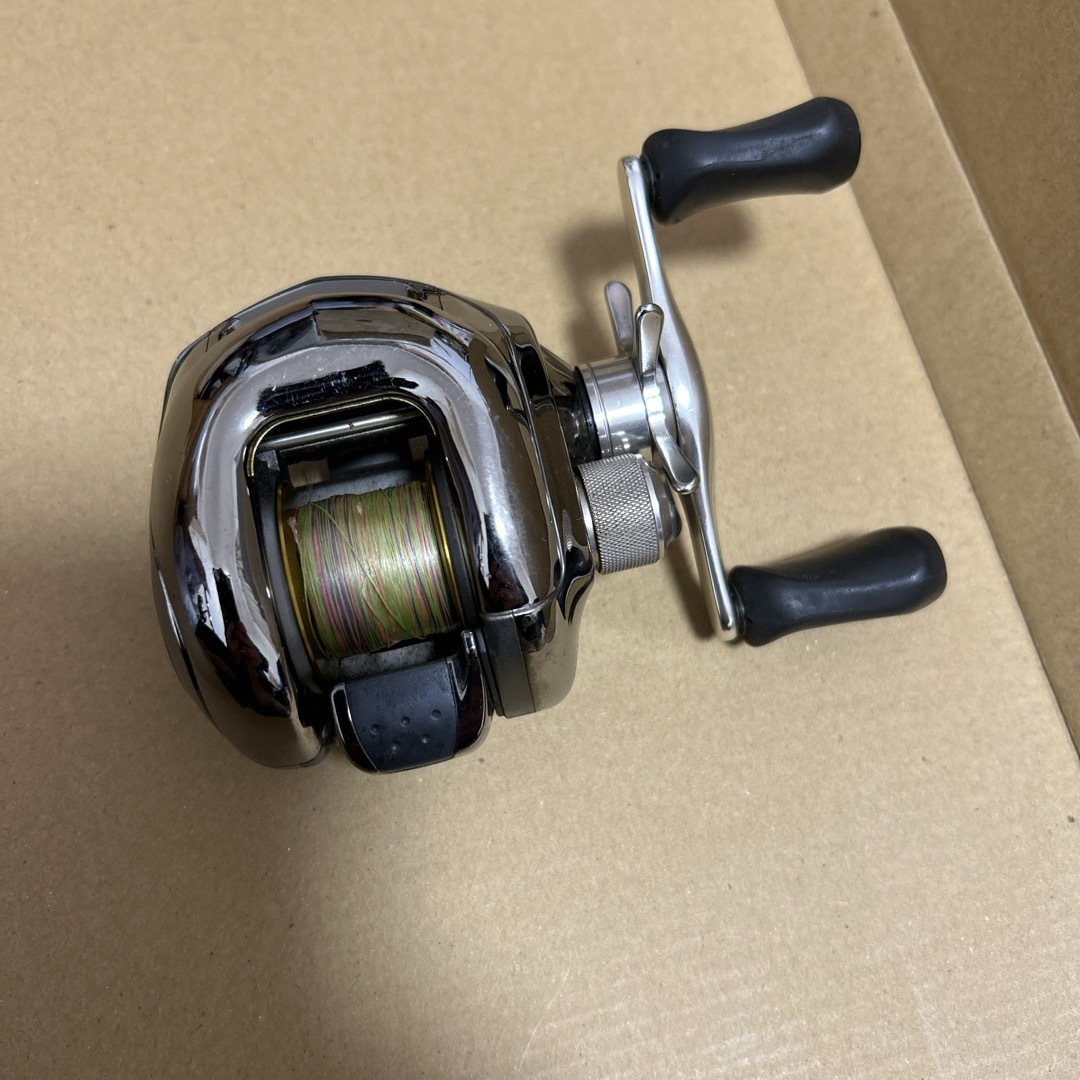 シマノ アンタレスAR 右ハンドル SHIMANO ANTARES AR - メルカリ シマノ アンタレスAR 右ハンドル SHIMANO ANTARES AR - メルカリ