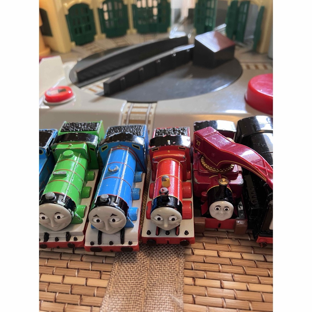 Takara Tomy - トミカトーマス DXおしゃべり操車場 αシステム Takara Tomy - トミカトーマス DXおしゃべり操車場 αシステム
