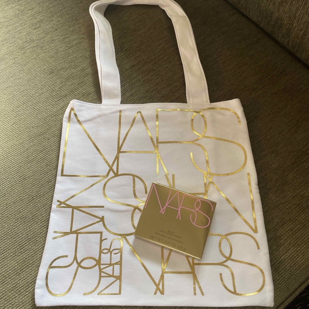 NARS - 新品☆ナーズ☆ホリデー限定☆スポットライトブラッシュ NARS - 新品☆ナーズ☆ホリデー限定☆スポットライトブラッシュ
