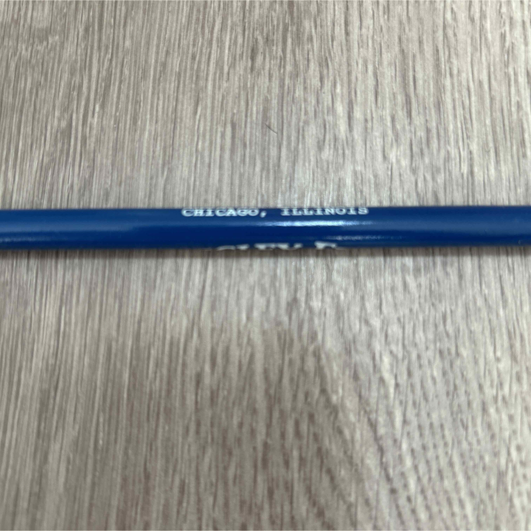 MLB(メジャーリーグベースボール)のシカゴカブス　リグレー・フィールド　鉛筆　消しゴム付き　新品・未使用　レア品 スポーツ/アウトドアの野球(記念品/関連グッズ)の商品写真