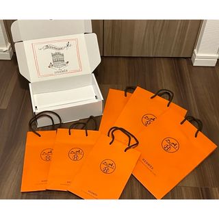 HERMES(ショップ袋)のフリマアイテム一覧 HERMES(ショップ袋)のフリマアイテム一覧