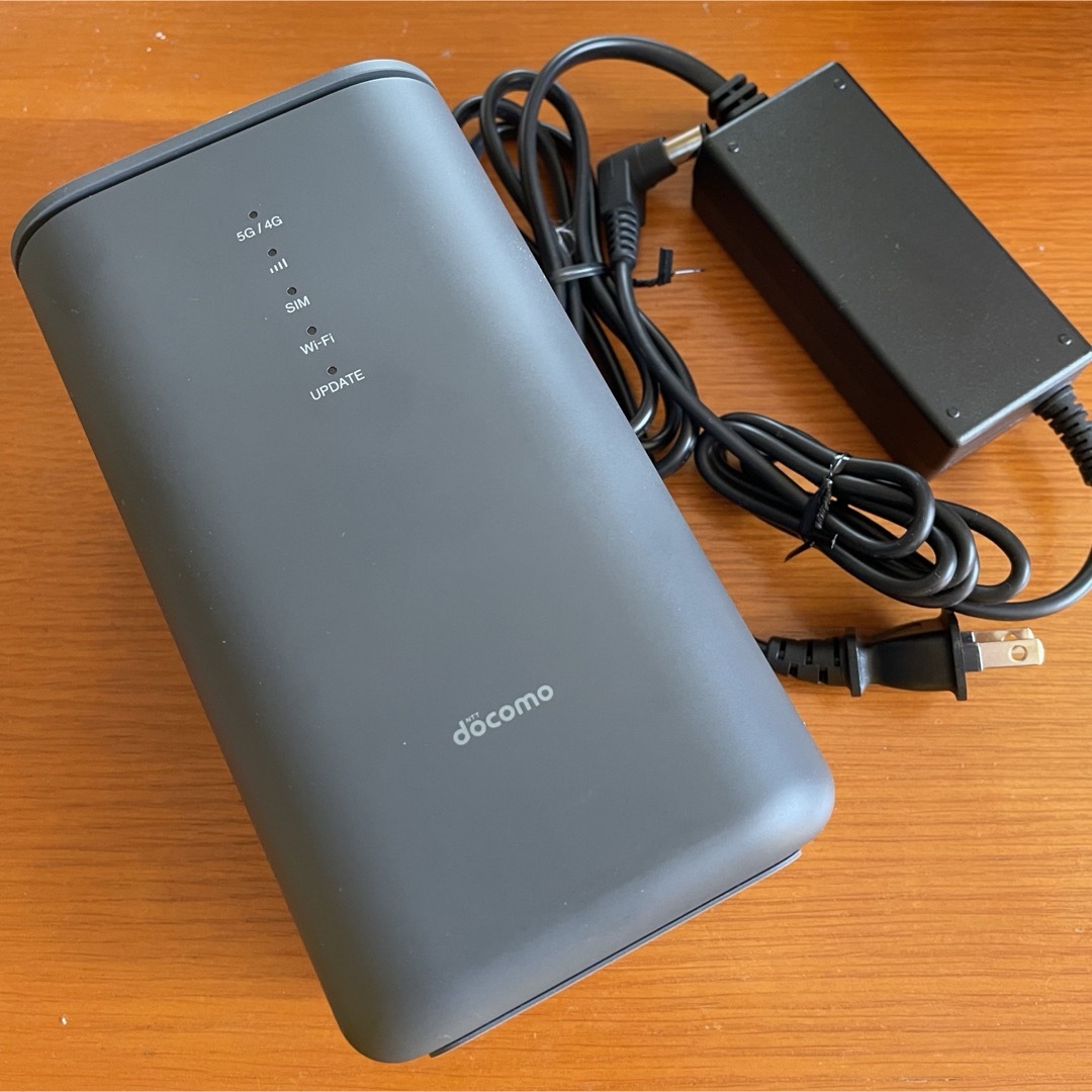 docomo HR02 Wi-Fiルーター 羨ましい 5G/4G対応 docomo HR02 Wi-Fiルーター 羨ましい 5G/4G対応