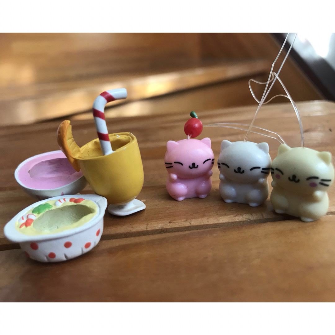 にゃんにゃんにゃんこ ストラップ - ストラップ にゃんにゃんにゃんこ ストラップ - ストラップ