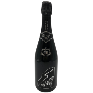 MOËT & CHANDON(シャンパン/スパークリングワイン)のフリマ MOËT & CHANDON(シャンパン/スパークリングワイン)のフリマ