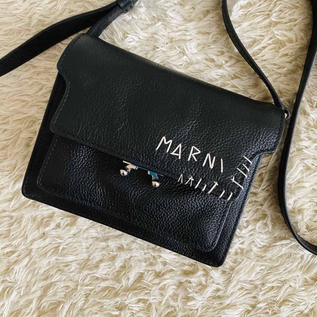 マルニ トランクミディアム グレーブラック 希少カラー (MARNI マルニ トランクミディアム グレーブラック 希少カラー (MARNI