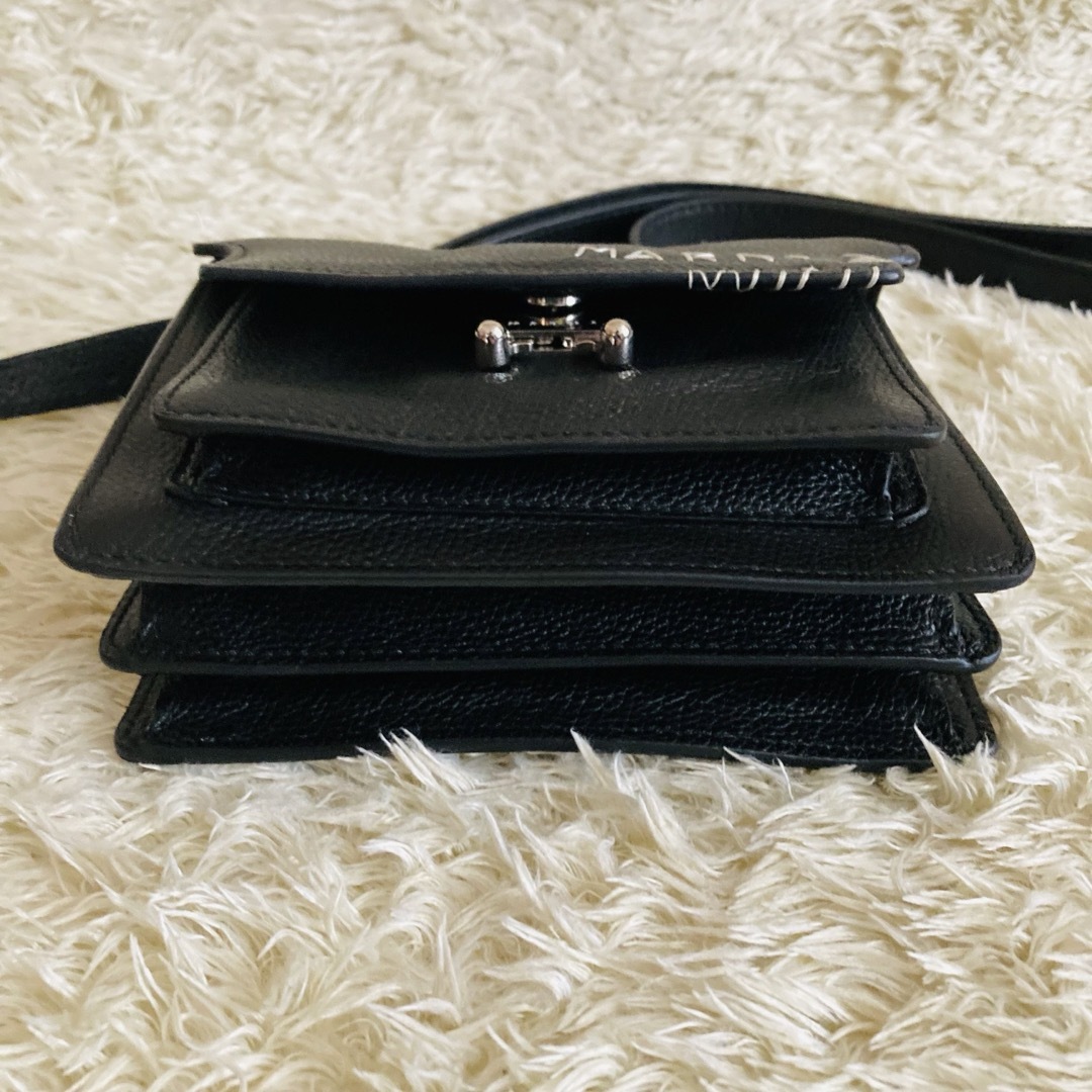 美品】MARNI ショルダーバッグ TRUNK SOFT MINI ブラック 美品】MARNI ショルダーバッグ TRUNK SOFT MINI ブラック