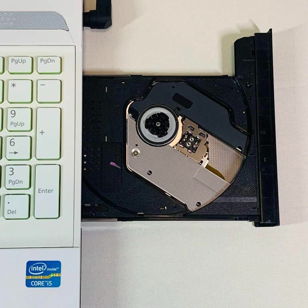 Core i5✨カメラ✨SSD512GB✨Windows11✨白✨ノートパソコン Core i5✨カメラ✨SSD512GB✨Windows11✨白✨ノートパソコン