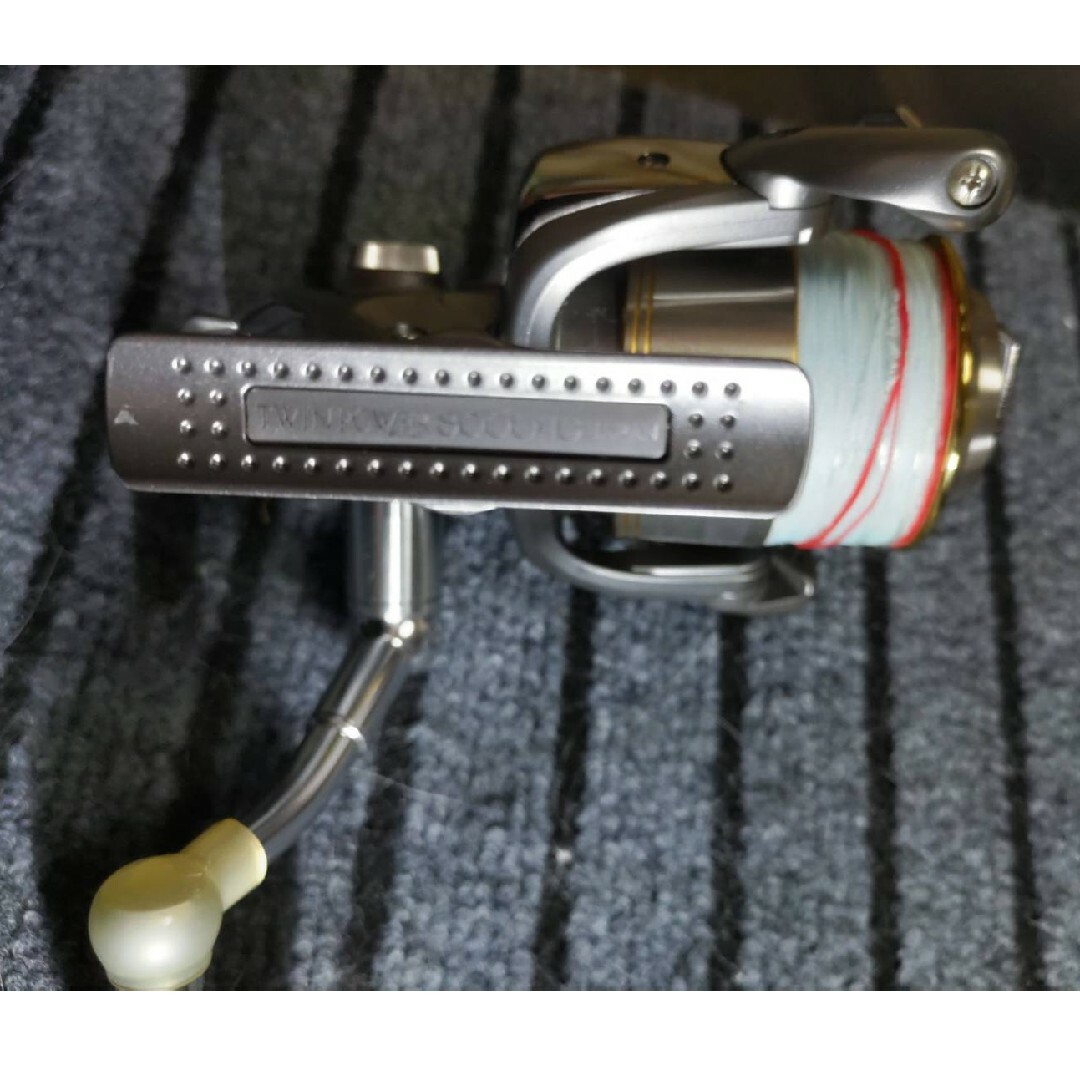 シマノ02ツインパワー8000HG ジャンク品 シマノ02ツインパワー8000HG ジャンク品