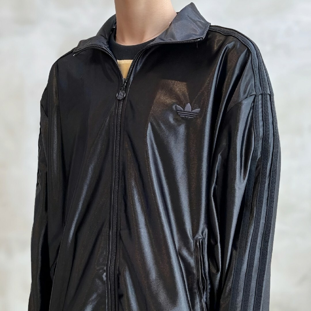 adidas Originals - 新品☆黒☆M☆オーバーサイズファイヤー adidas Originals - 新品☆黒☆M☆オーバーサイズファイヤー