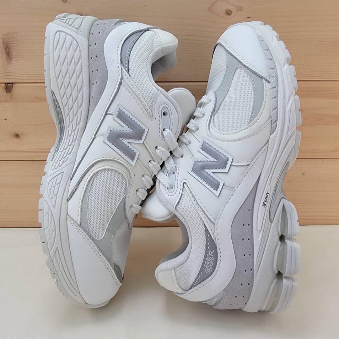 New Balance - ニューバランス M2002RXM ゴアテックス ホワイト New Balance - ニューバランス M2002RXM ゴアテックス ホワイト