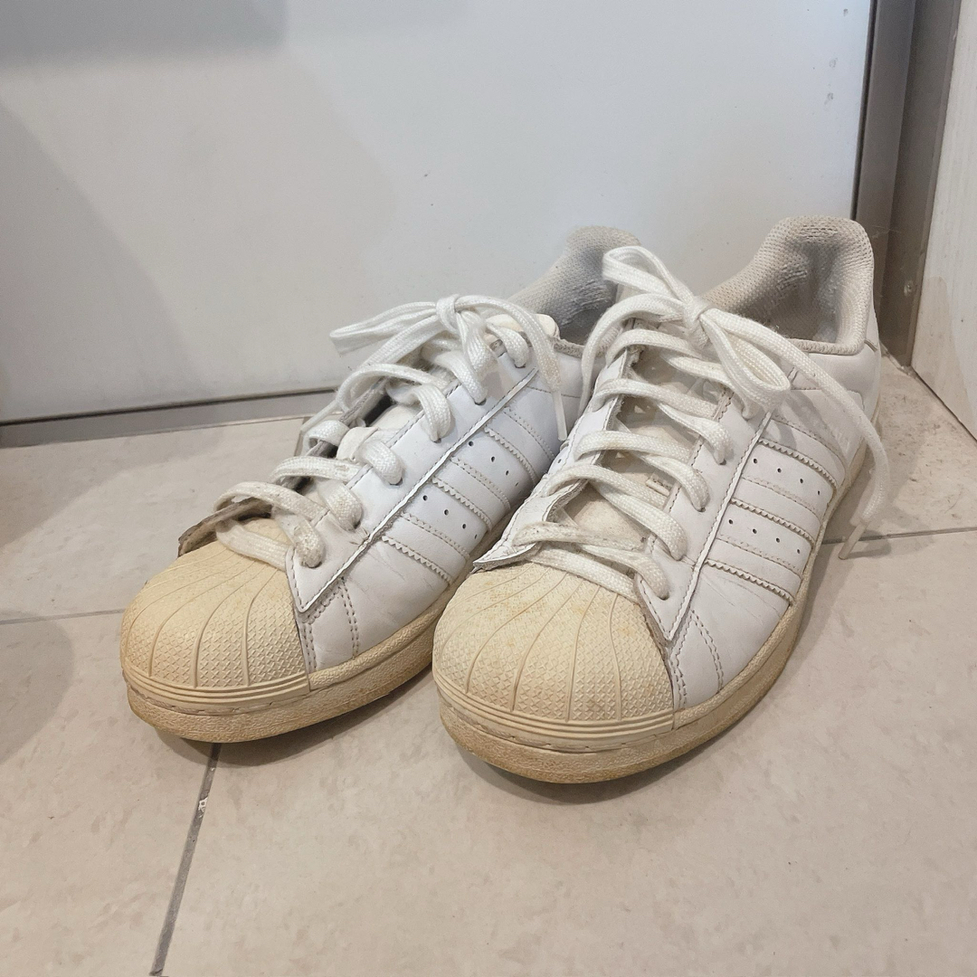 セール(SALE)開催中！ファッション通販 adidas - adidas スーパースター オールホワイト 24.5の通販 by 靴