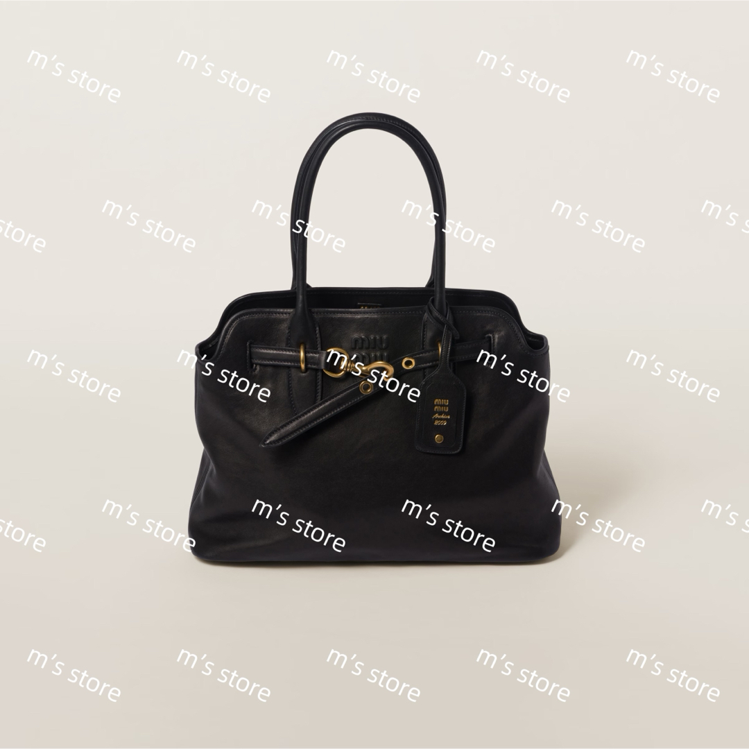 MIU MIU(ミュウミュウ)の新品 定価以下 miumiu ミュウミュウ アバンチュール ナッパレザー バッグ レディースのバッグ(ハンドバッグ)の商品写真
