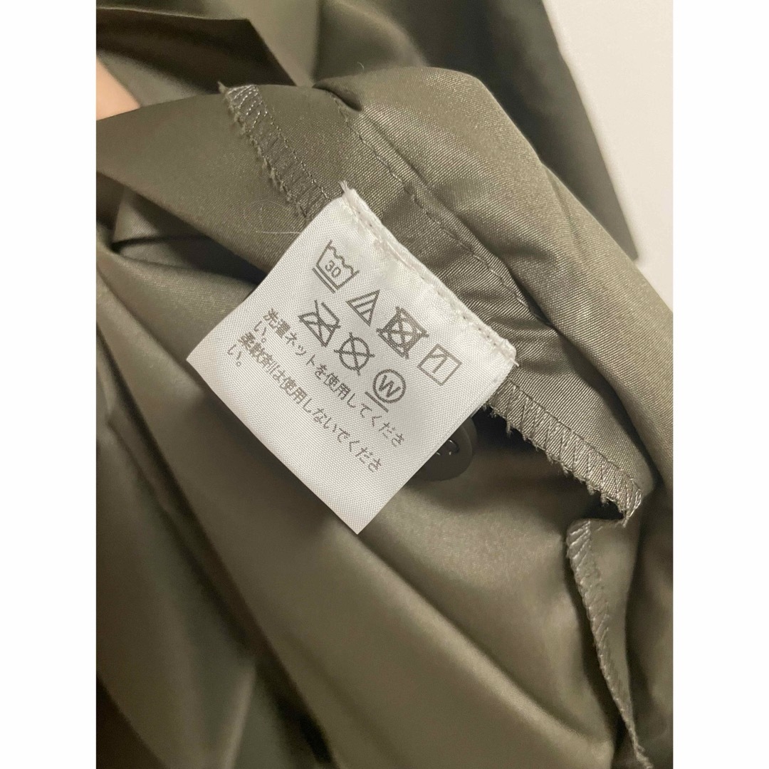 ミーイッセイミヤケ me isseymiyake ロングコート カーキ色 撥水 ミーイッセイミヤケ me isseymiyake ロングコート カーキ色 撥水