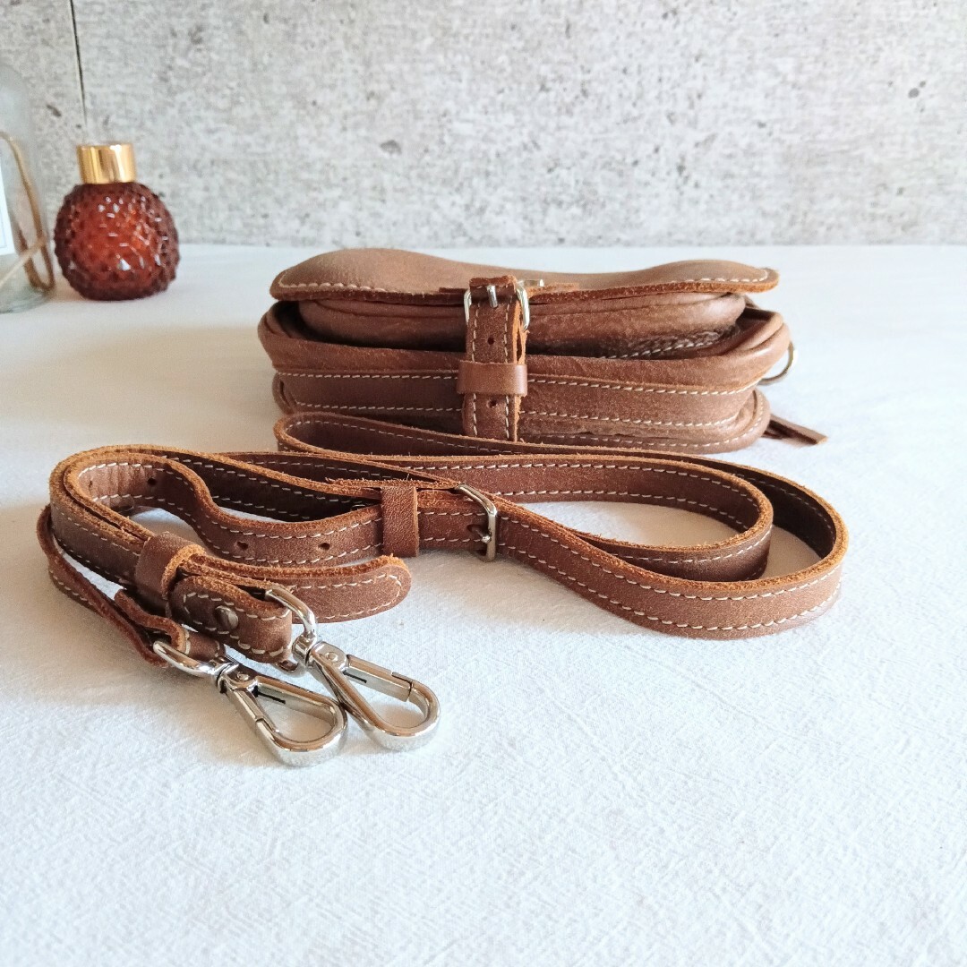 良品 ルーツ ビンテージ レザー 2way ショルダーバッグ 良品 ルーツ ビンテージ レザー 2way ショルダーバッグ