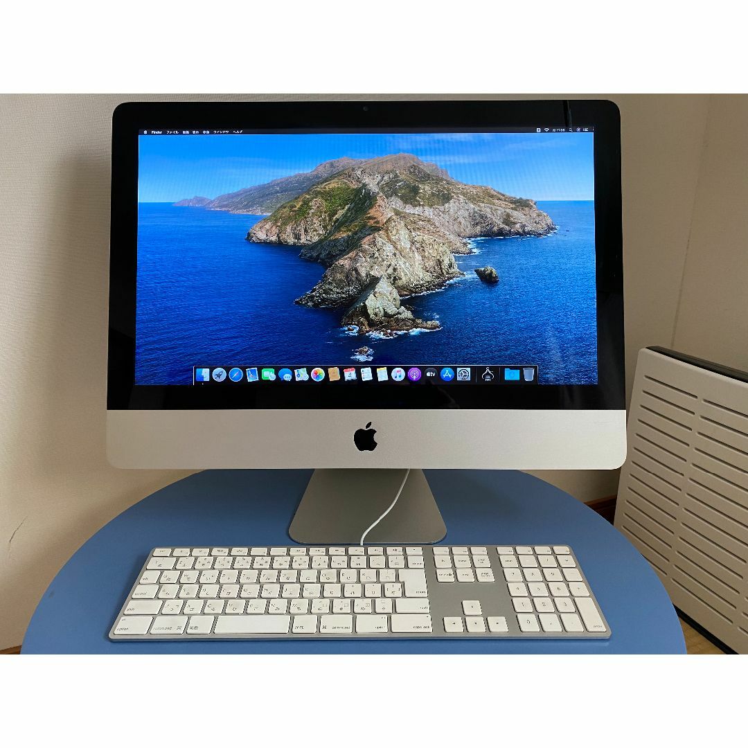 Apple - 【送料無料】Apple iMac 21.5 純正キーボード付きの通販 by - Macデスクトップ Apple - 【送料無料】Apple iMac 21.5 純正キーボード付きの通販 by - Macデスクトップ