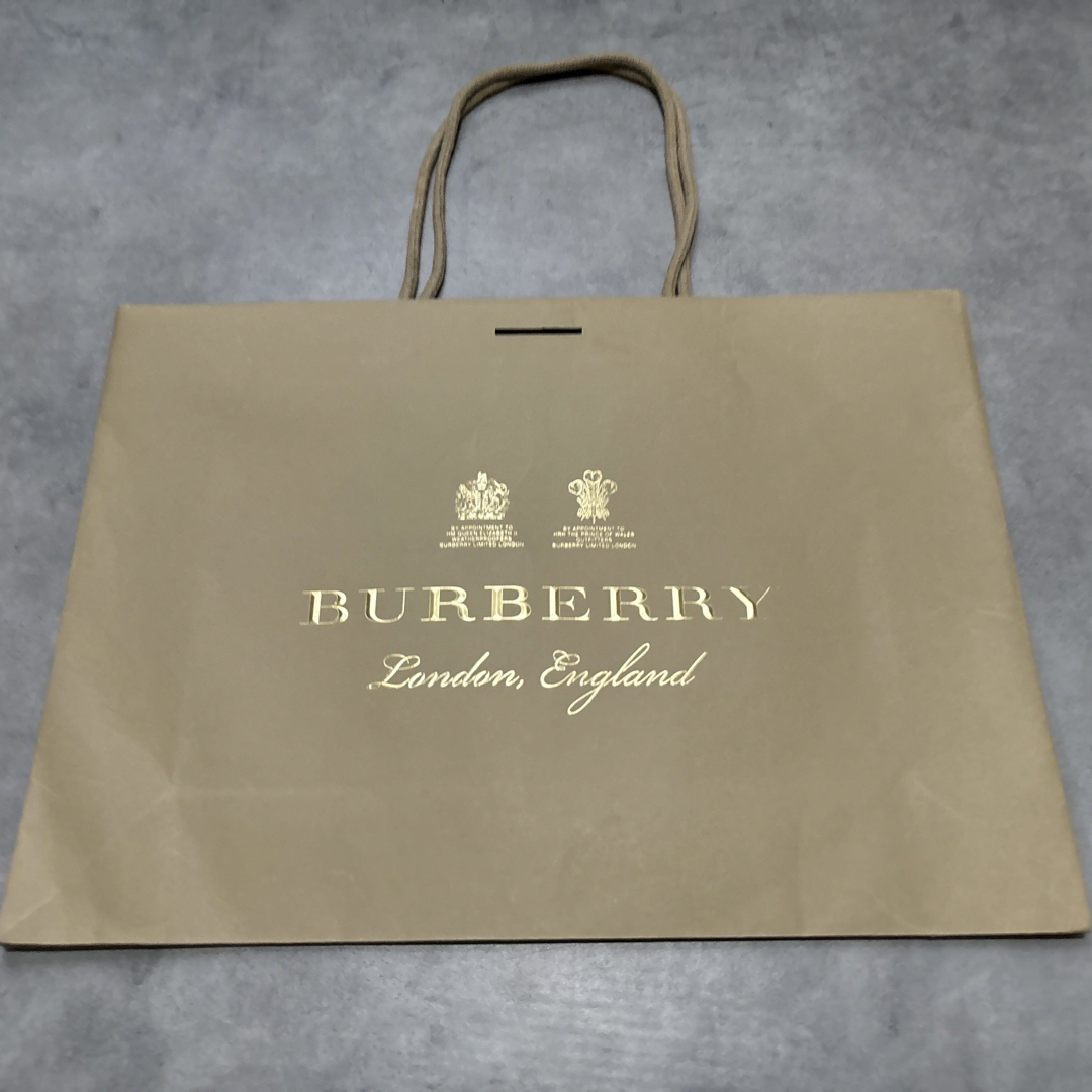 BURBERRY - バーバリー ショッパーショップ袋の通販 by shop BURBERRY - バーバリー ショッパーショップ袋の通販 by shop