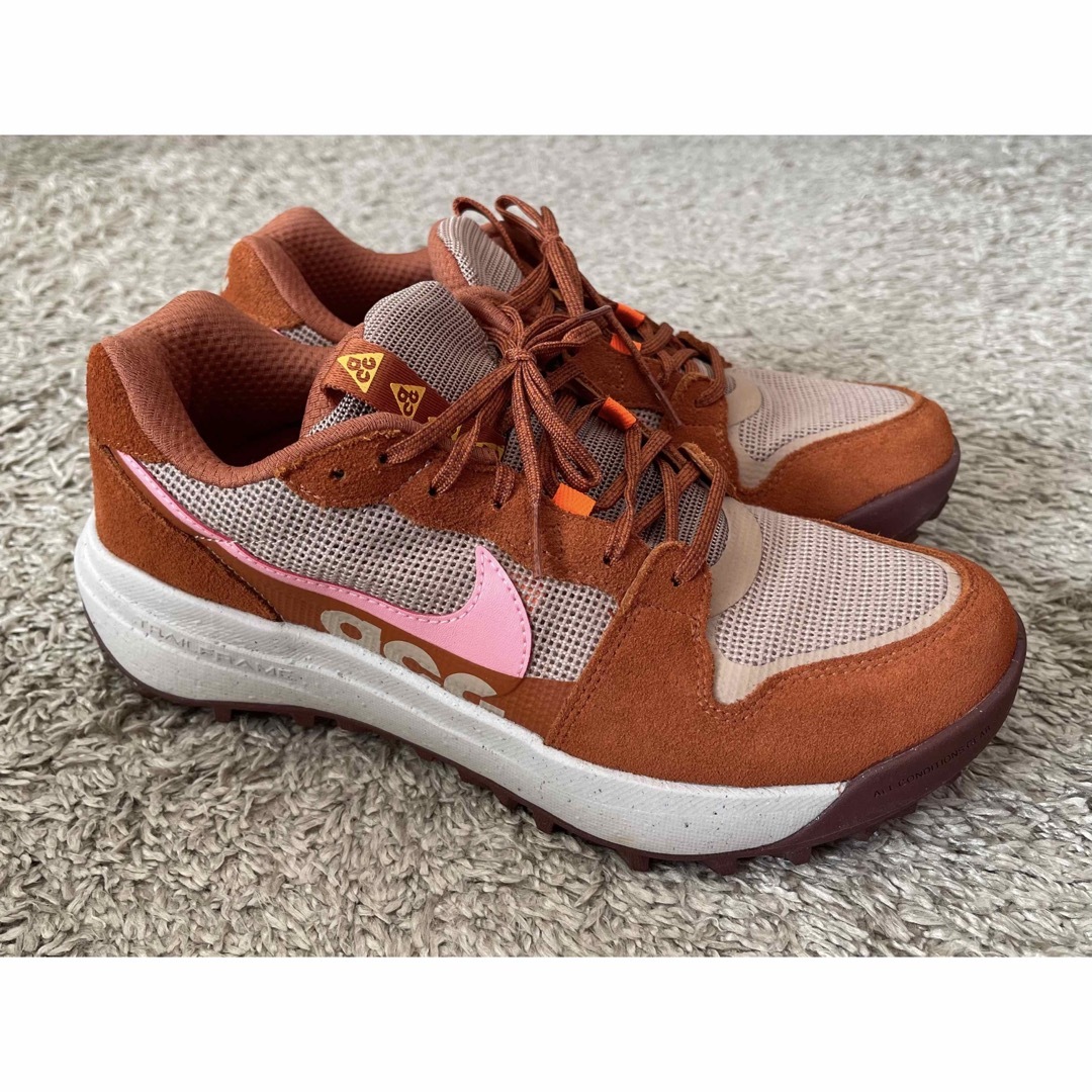 NIKE(ナイキ)のNIKE ナイキ　ACG LOWCATE 25.5cm メンズの靴/シューズ(スニーカー)の商品写真