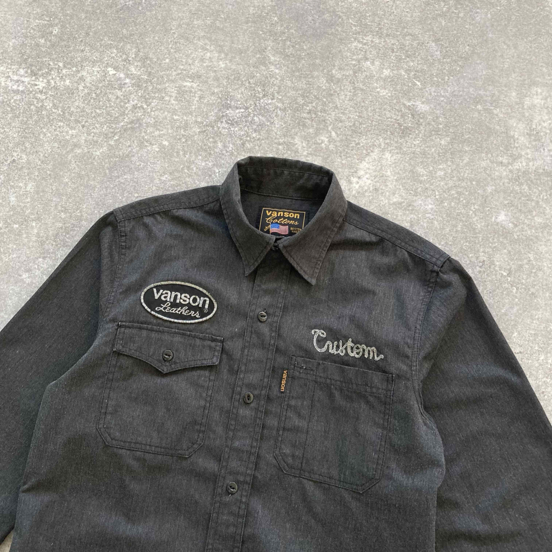 VANSON】 バンソン スカルスタッズ 長袖シャツ シルバーステッチ刺繍 VANSON】 バンソン スカルスタッズ 長袖シャツ シルバーステッチ刺繍