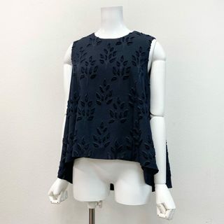 FOXEY(シャツ/ブラウス(半袖/袖なし))のフリマアイテム一覧 FOXEY(シャツ/ブラウス(半袖/袖なし))のフリマアイテム一覧