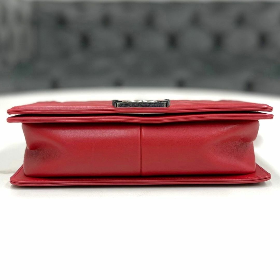 CHANEL - 美品☆ ボーイシャネル マトラッセ 赤 ショルダー CHANEL - 美品☆ ボーイシャネル マトラッセ 赤 ショルダー