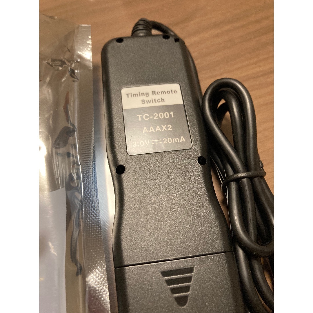 ロワジャパン　レリーズ　キヤノン対応 RS-60E3 / オリンパス対応 RM- スマホ/家電/カメラのカメラ(デジタル一眼)の商品写真