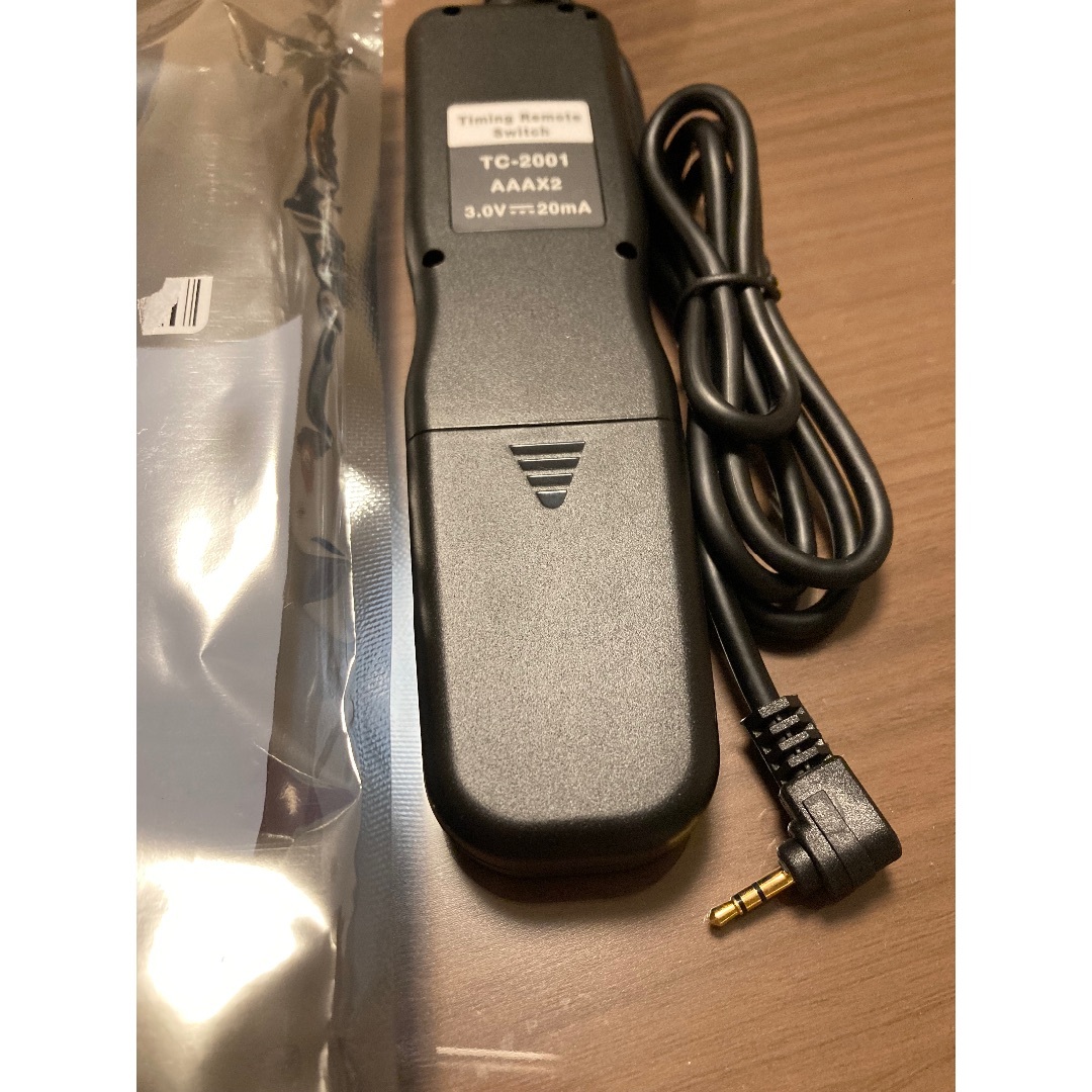 ロワジャパン　レリーズ　キヤノン対応 RS-60E3 / オリンパス対応 RM- スマホ/家電/カメラのカメラ(デジタル一眼)の商品写真
