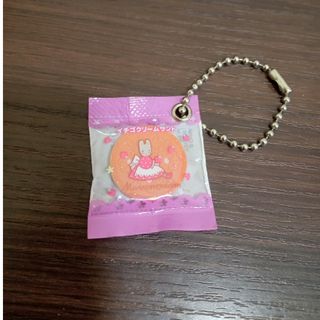 イチゴクリームサンド　マロンクリームキーホルダー(キャラクターグッズ)