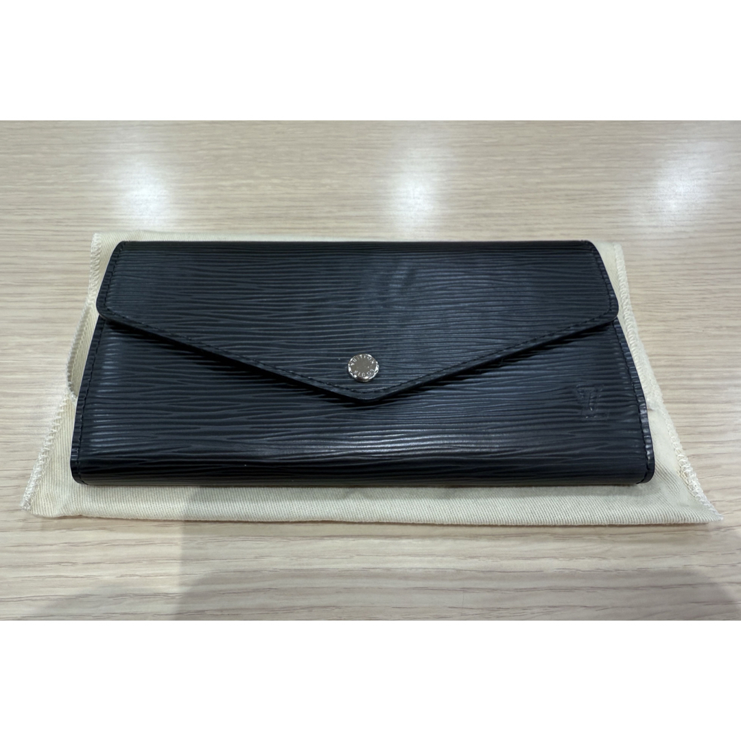 LOUIS VUITTON エピ ポルトフォイユサラ 長財布 LOUIS VUITTON エピ ポルトフォイユサラ 長財布