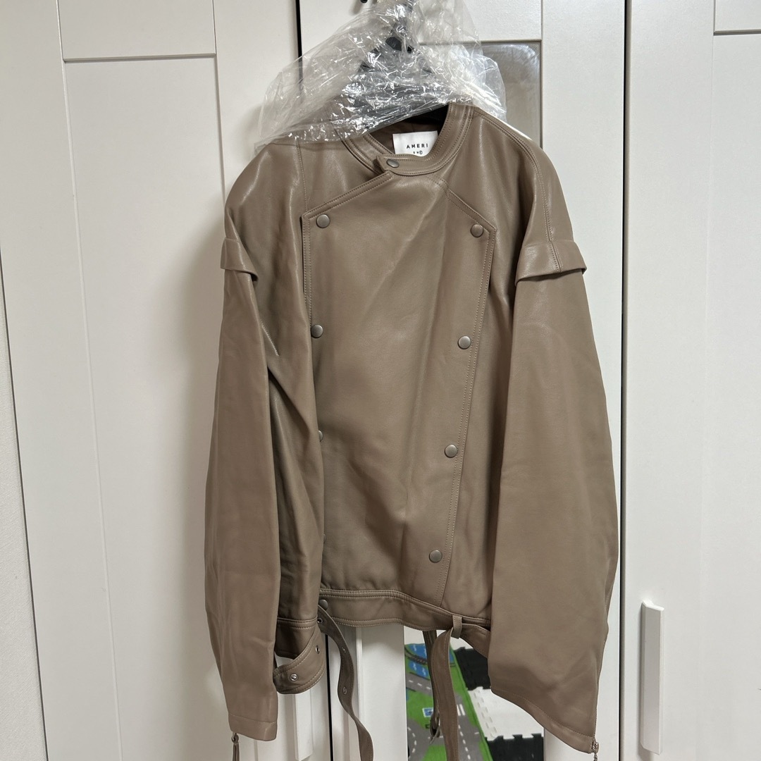 Ameri VINTAGE - AMERI レトロフェイクレザージャケットの通販 Ameri VINTAGE - AMERI レトロフェイクレザージャケットの通販