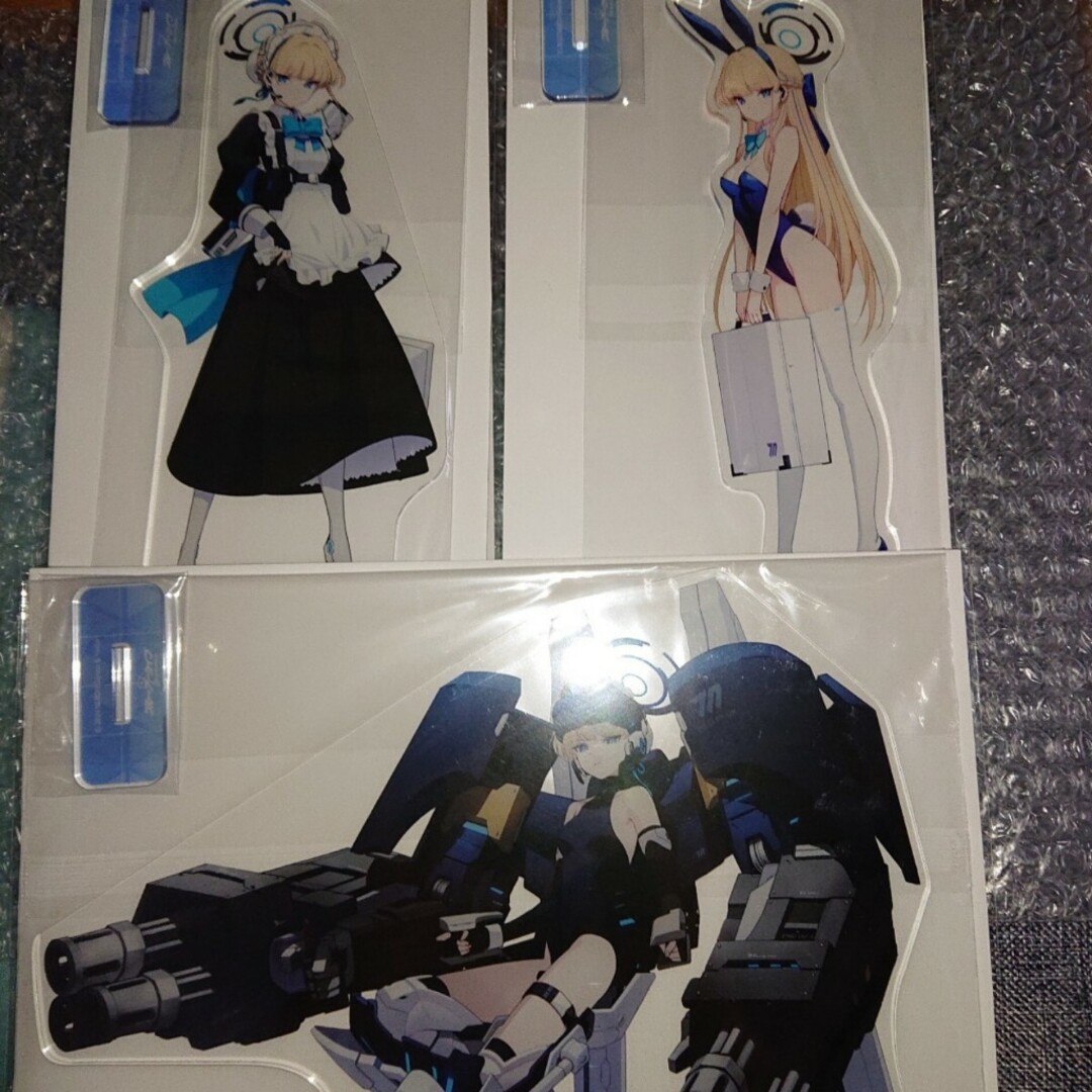 ブルーアーカイブ 飛鳥馬トキ アクリルスタンド セット エンタメ/ホビーのおもちゃ/ぬいぐるみ(キャラクターグッズ)の商品写真