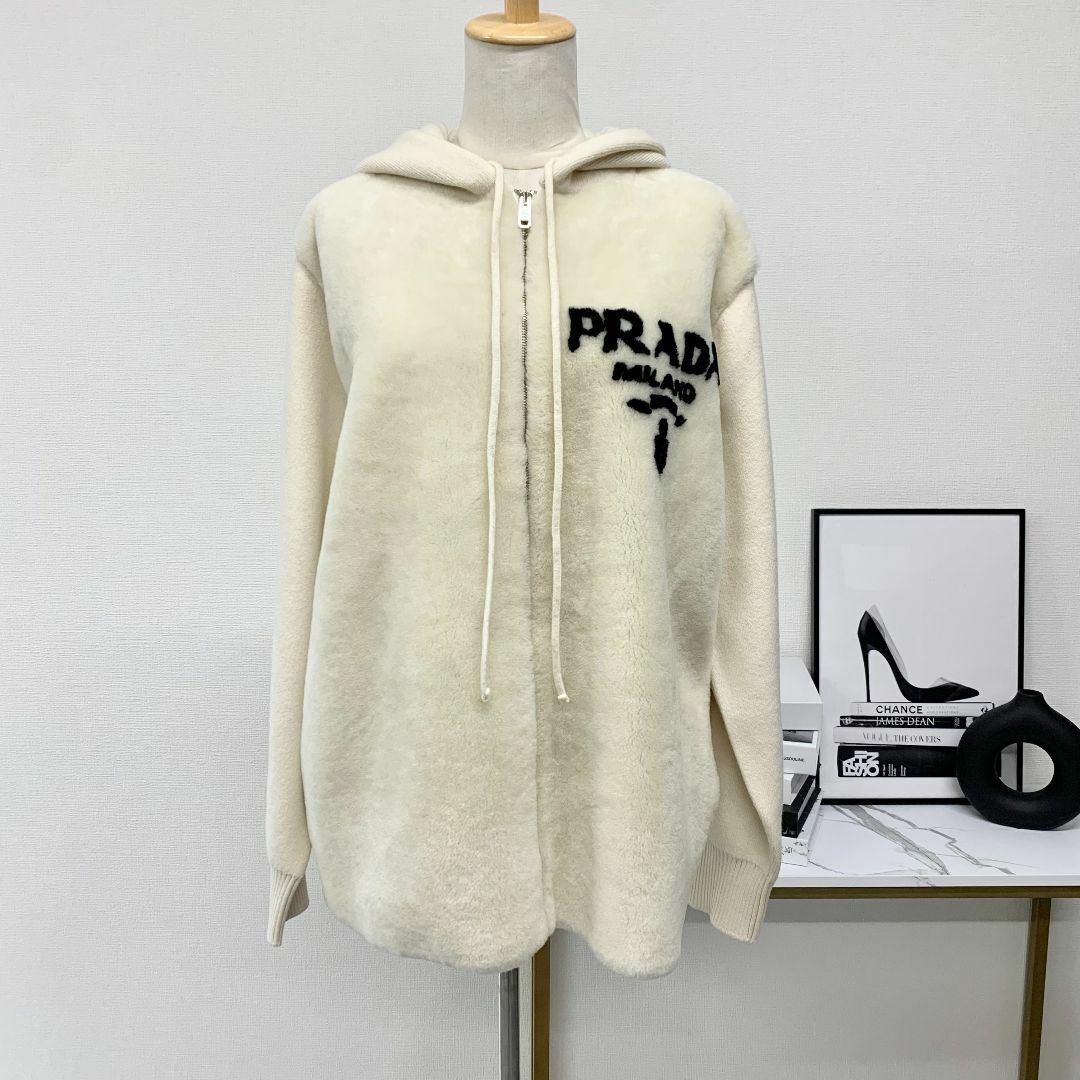 PRADA - M10133 プラダ パーカー フーディ カシミヤ ロゴ ニット PRADA - M10133 プラダ パーカー フーディ カシミヤ ロゴ ニット