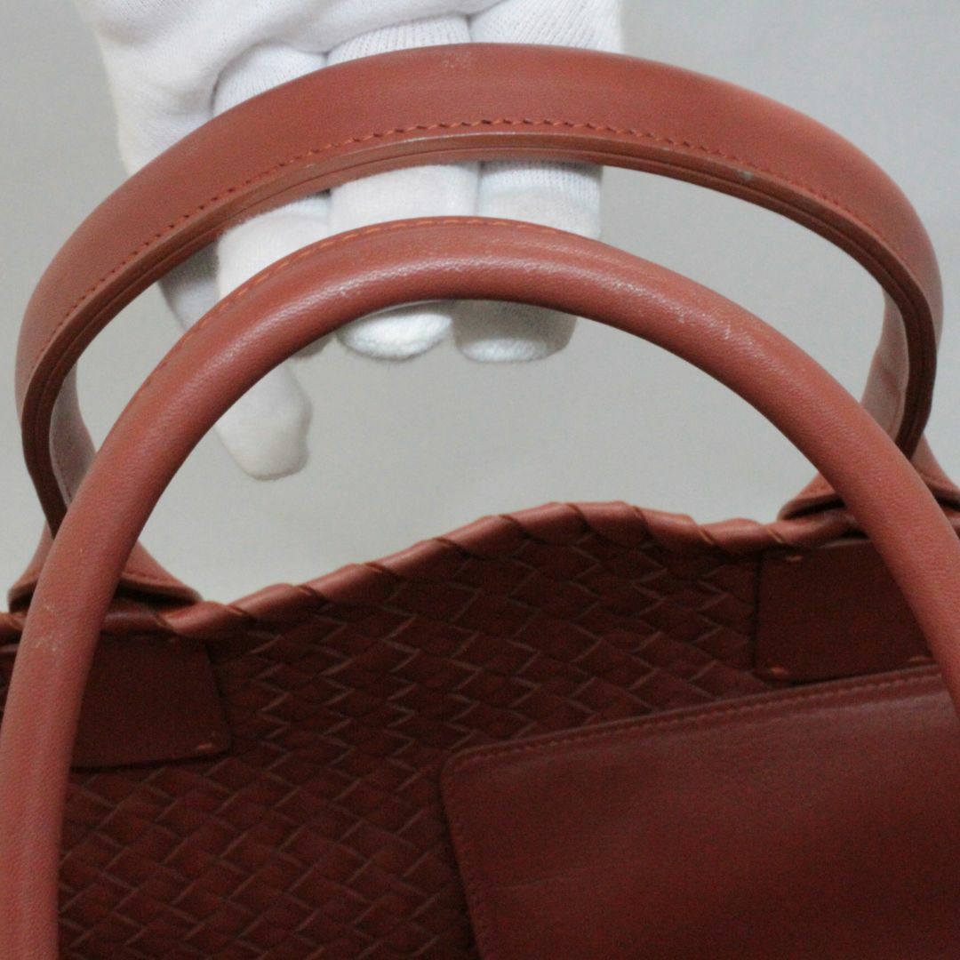 BOTTEGA VENETA - ボッテガヴェネタ イントレチャートカバMM世界 BOTTEGA VENETA - ボッテガヴェネタ イントレチャートカバMM世界