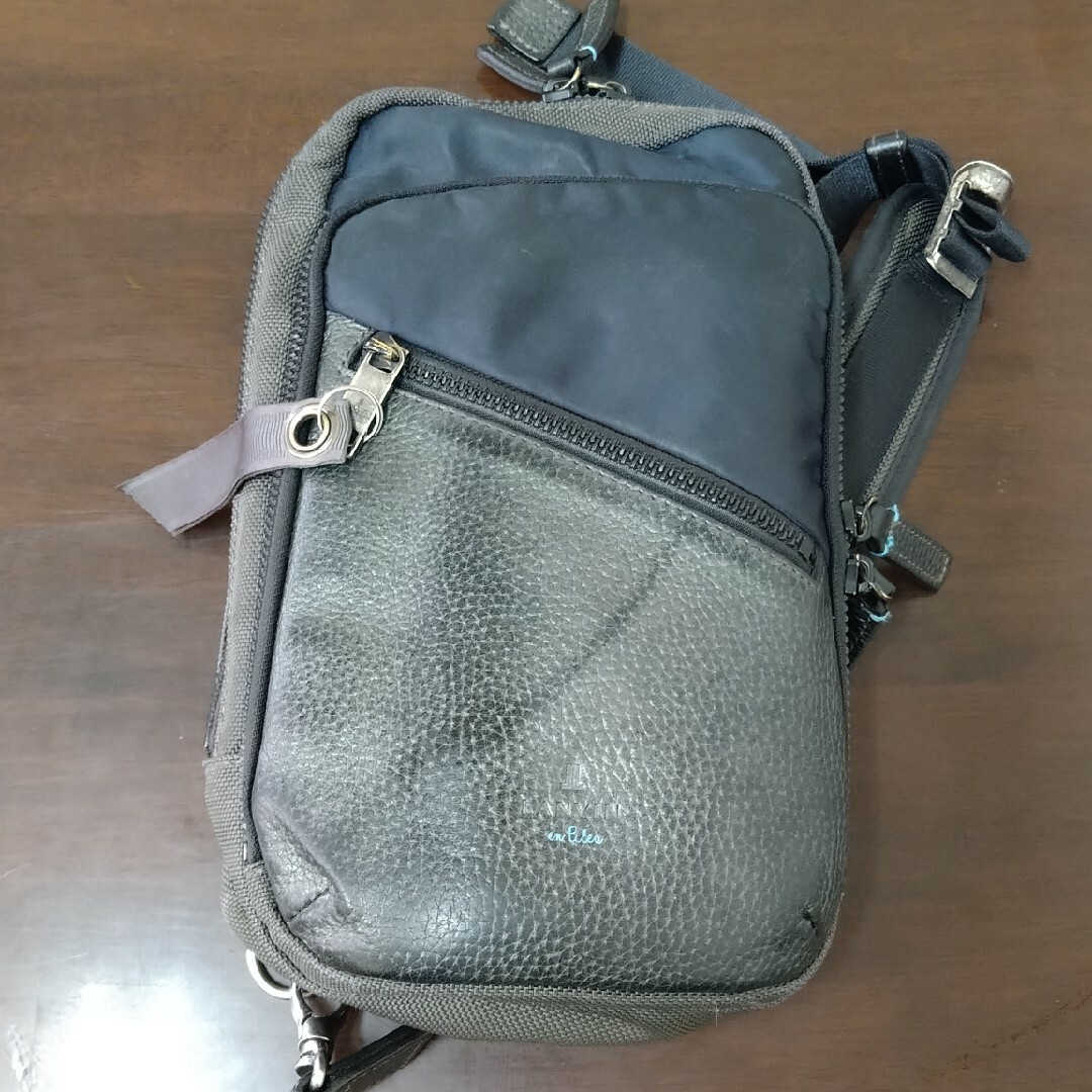 LANVIN en Bleu ボディバッグ 純正 LANVIN en Bleu ボディバッグ 純正