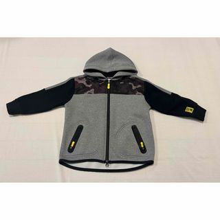 ザラキッズ(ZARA KIDS)のZARA KIDS ザラキッズ　迷彩柄　スポーツカジュアル　パーカー　110(ジャケット/上着)