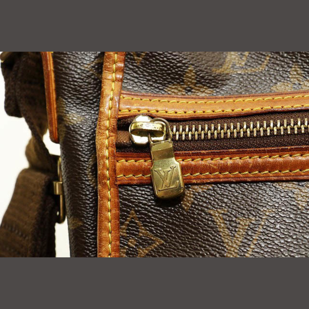 LOUIS VUITTON モノグラム メッセンジャー ボスフォールGM LOUIS VUITTON モノグラム メッセンジャー ボスフォールGM