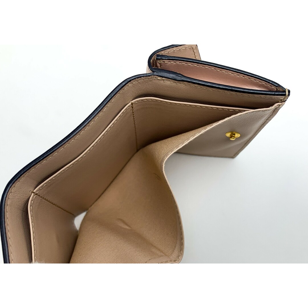FENDI - FENDI フェンディ ピンク 薄ピンク ゴールド金具 エフ FENDI - FENDI フェンディ ピンク 薄ピンク ゴールド金具 エフ